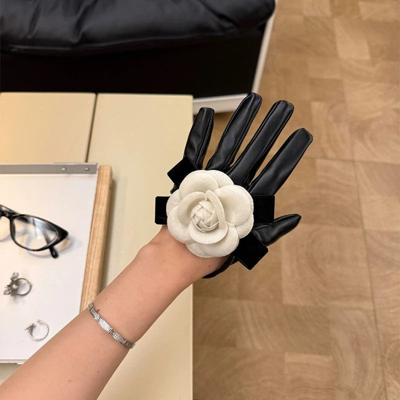 Camelia Leather Gloves