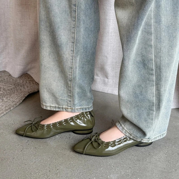 Visionary Scrunch Flats