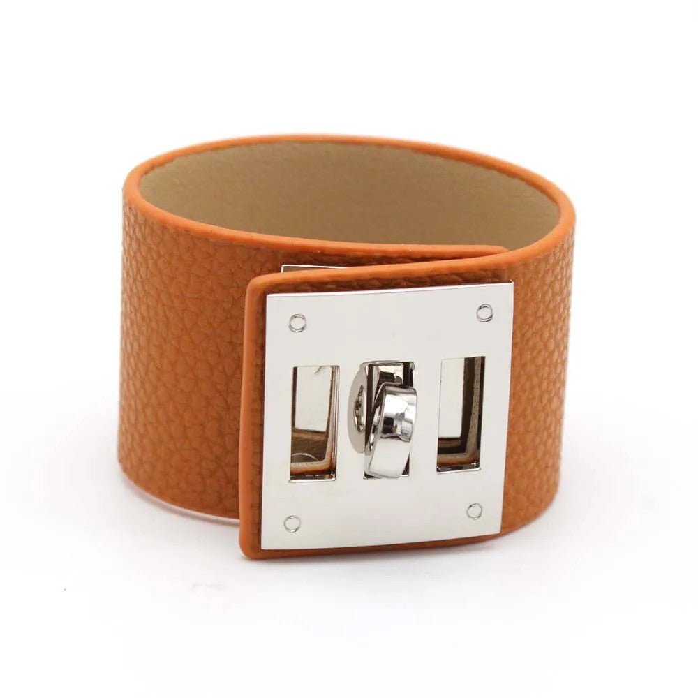 Turnlock Leather Cuff Bracelet