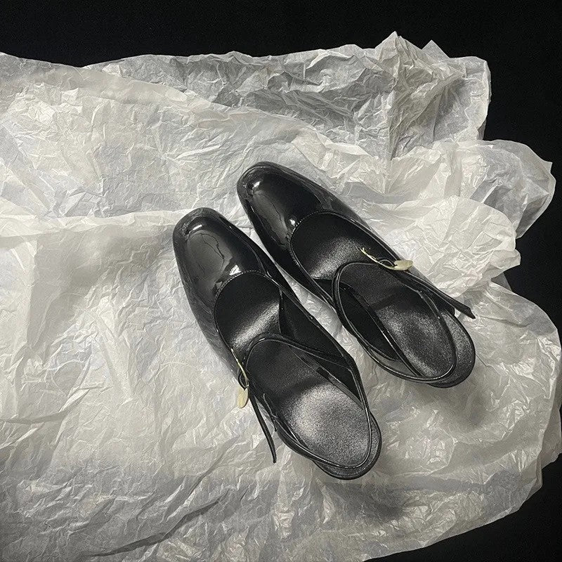 Arco Sculpted Heel Slingbacks