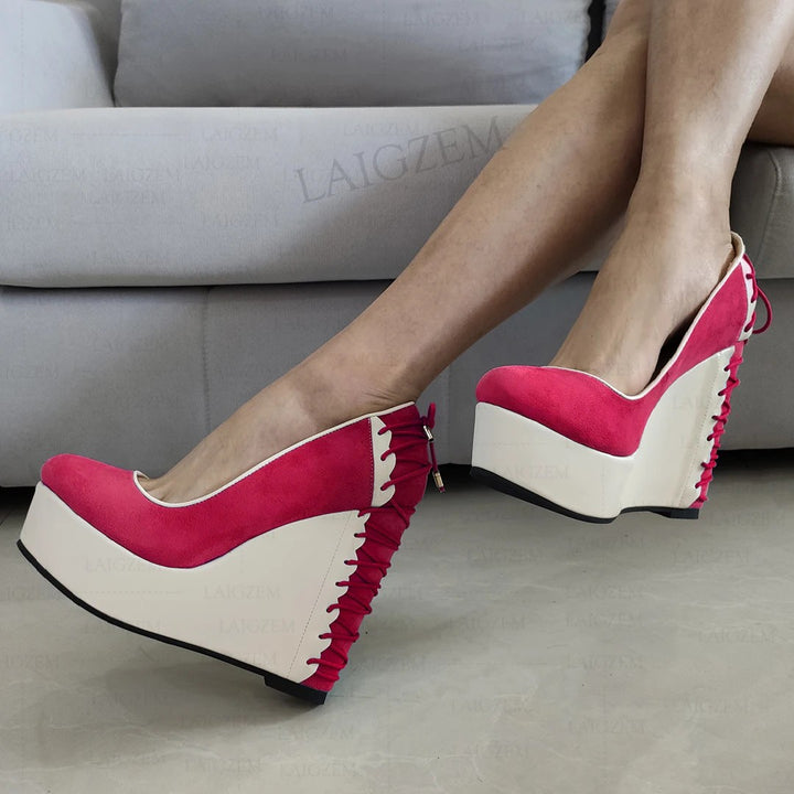 Bicolora Contrast Platform Wedge Pumps