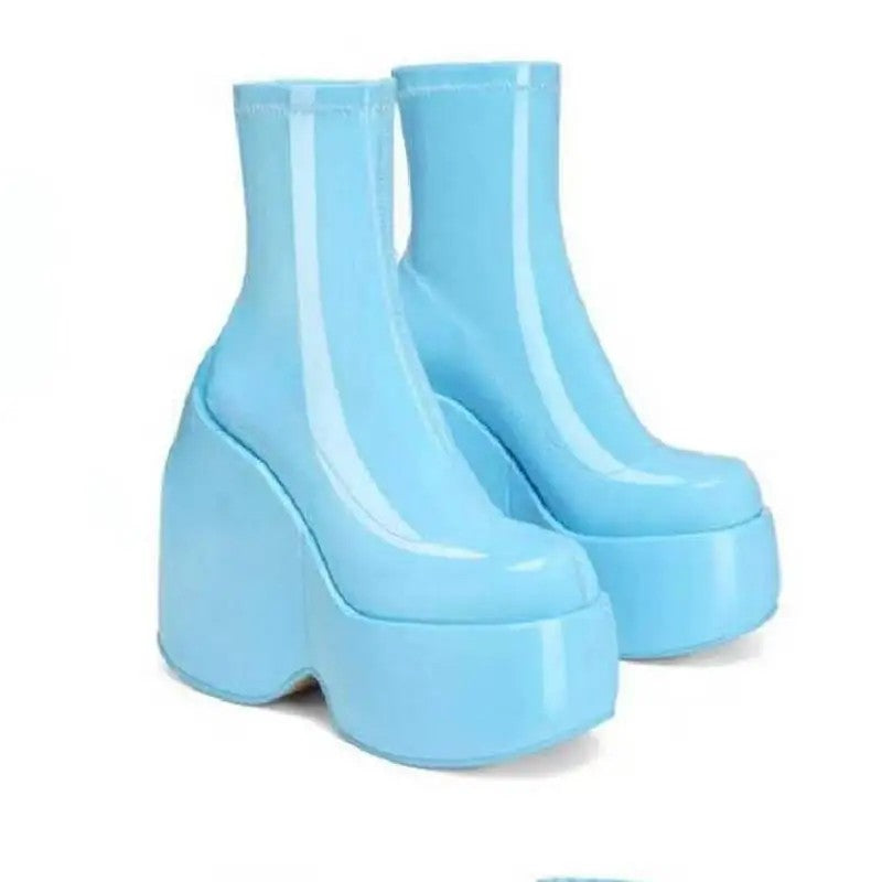Vernice Platform Boots