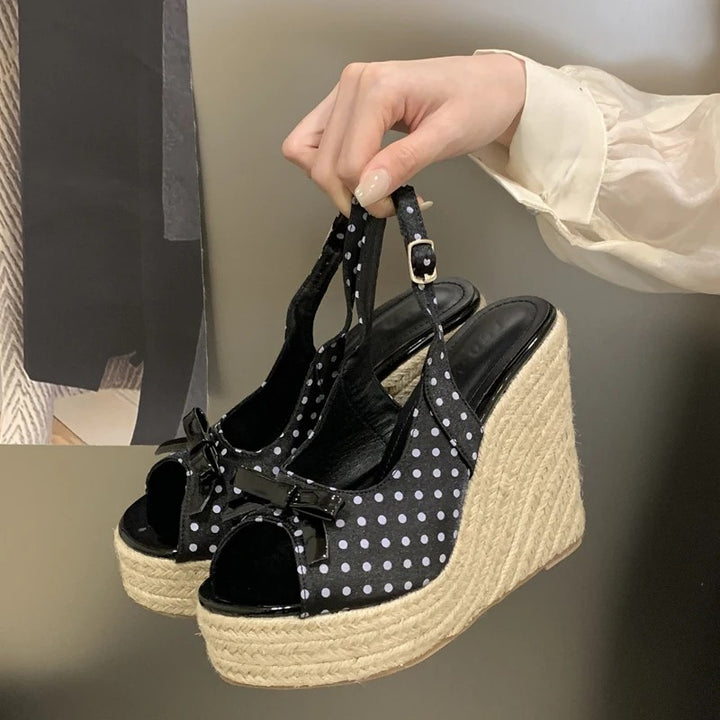 Pinup Bow Wedge Sandals