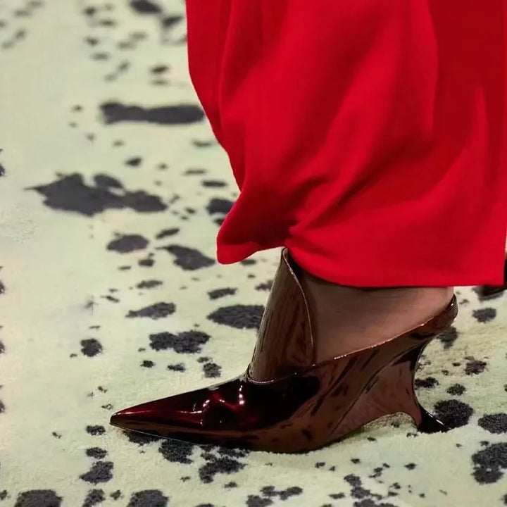 Cometa Sculpted Heel Mules