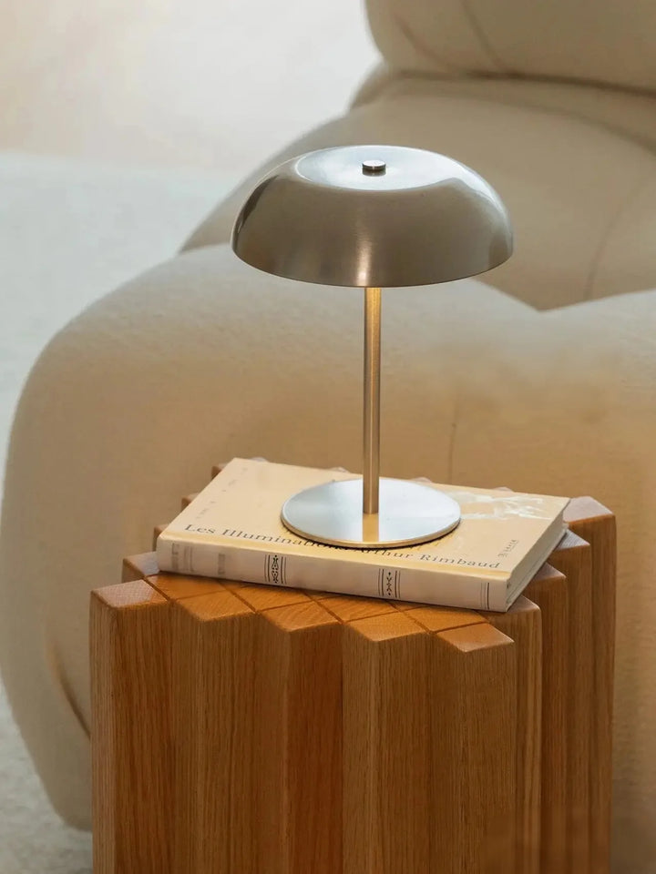 Fungo Dome Touch Lamp