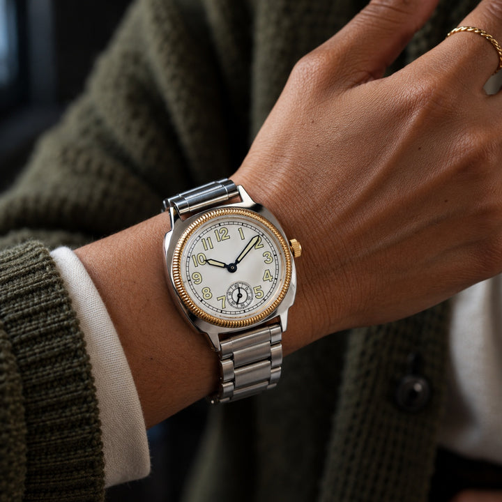 Almanac Small-Second Watch — ce_p4k7_01