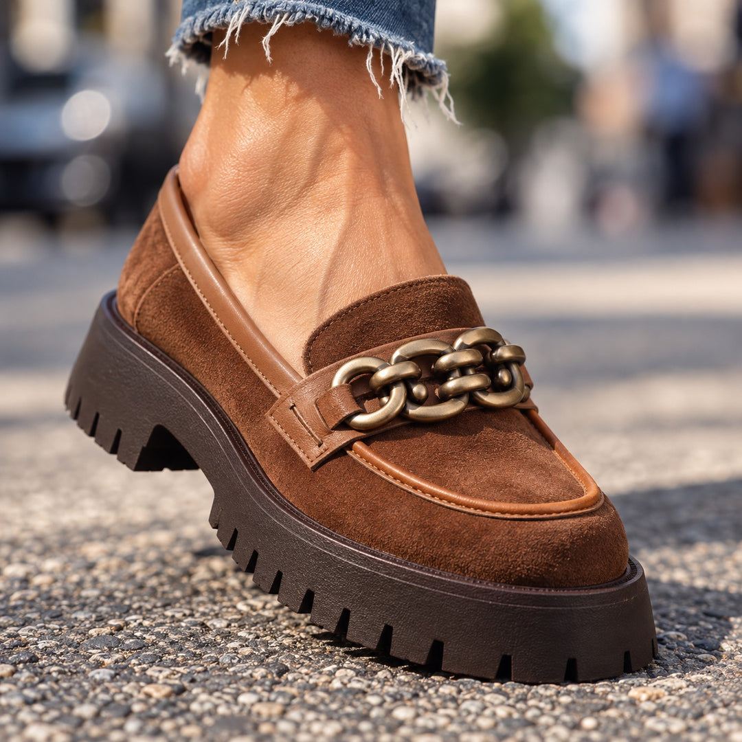 Anwen Chain Platform Loafers — ce_brooklyn_s2_01