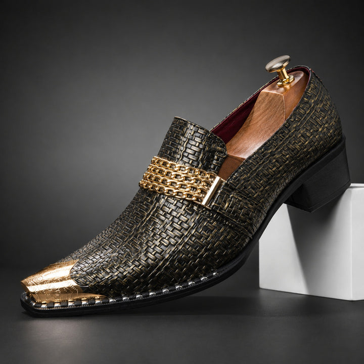 Aragosta Chain-Bar Pointed Loafers — ce_angle_01