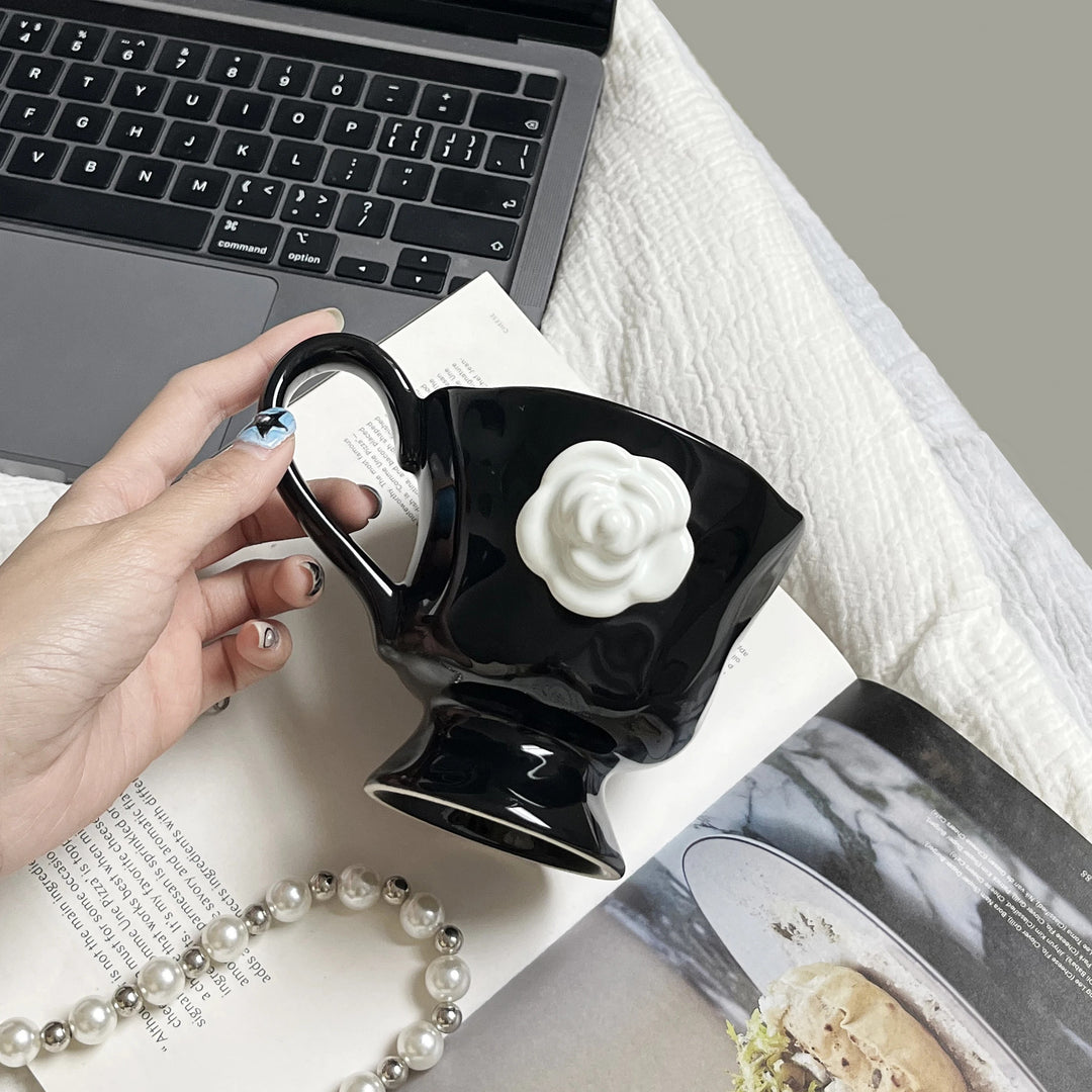 Camellia Pedestal Ceramic Mug