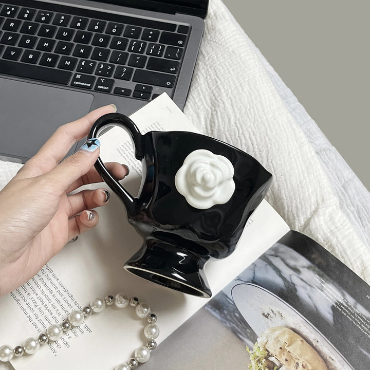 Camellia Pedestal Ceramic Mug