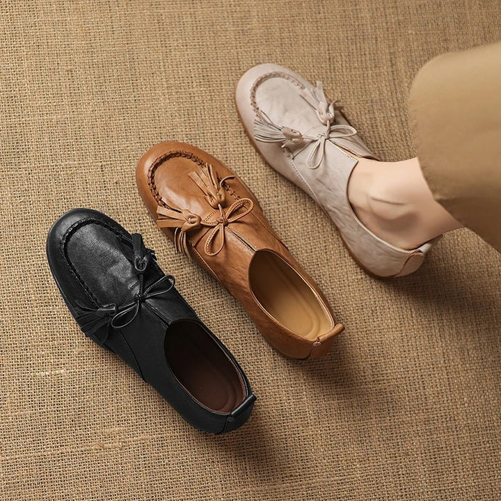 Tassella Bow Loafers