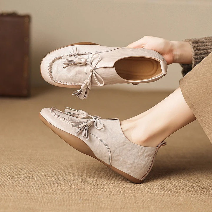 Tassella Bow Loafers