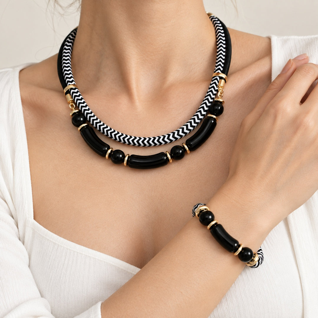 Boulevard Cord Necklace Set — ce_metastatic_01