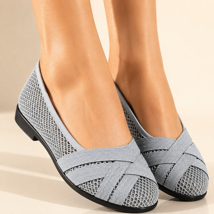 Breezeway Mesh Flats — ce_brooklyn_s3_01