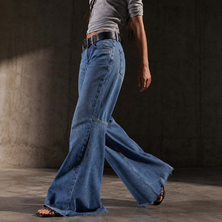 Campana Raw-Hem Flared Jeans — ce_metastatic_03