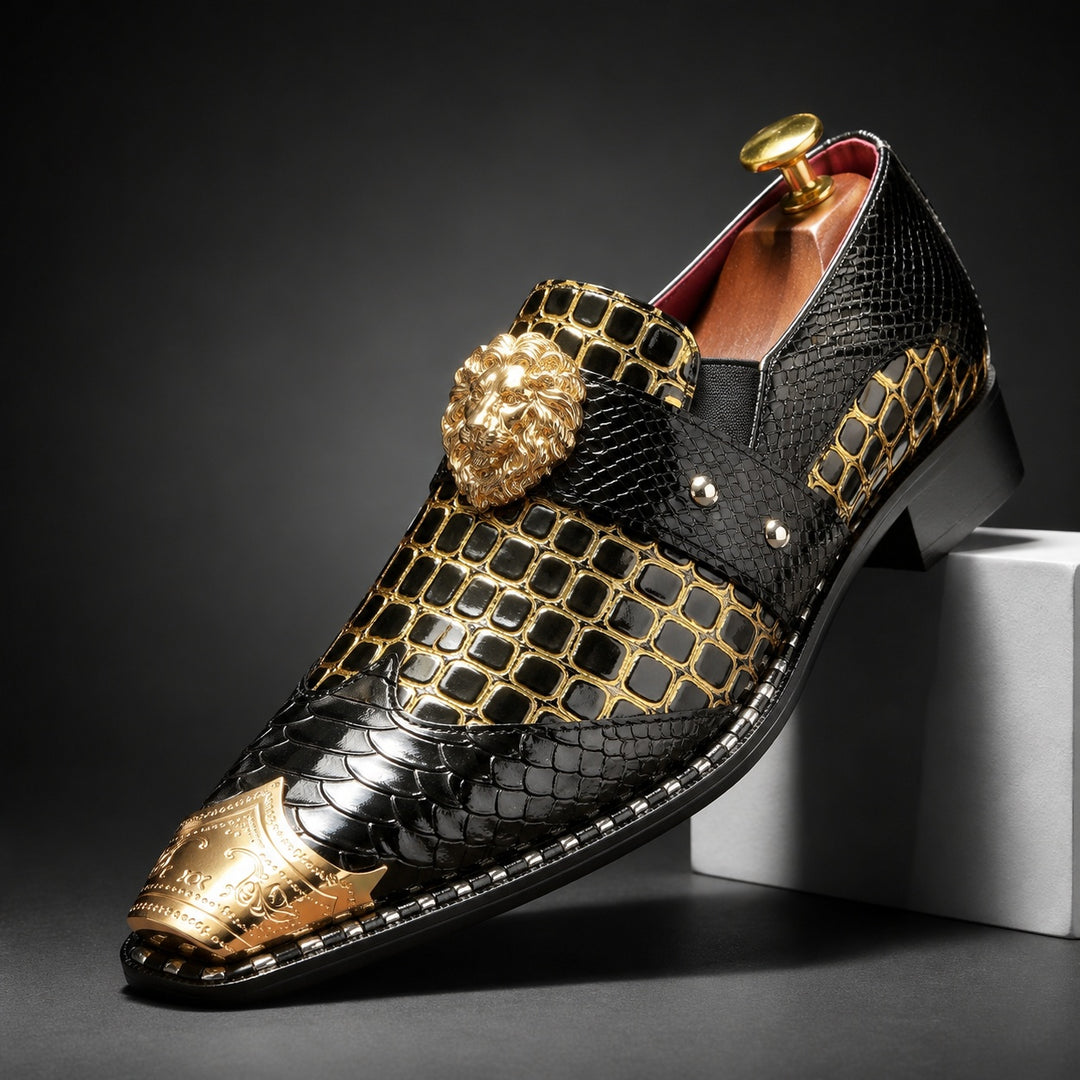 Criniera Lion-Crest Loafers — ce_angle_01