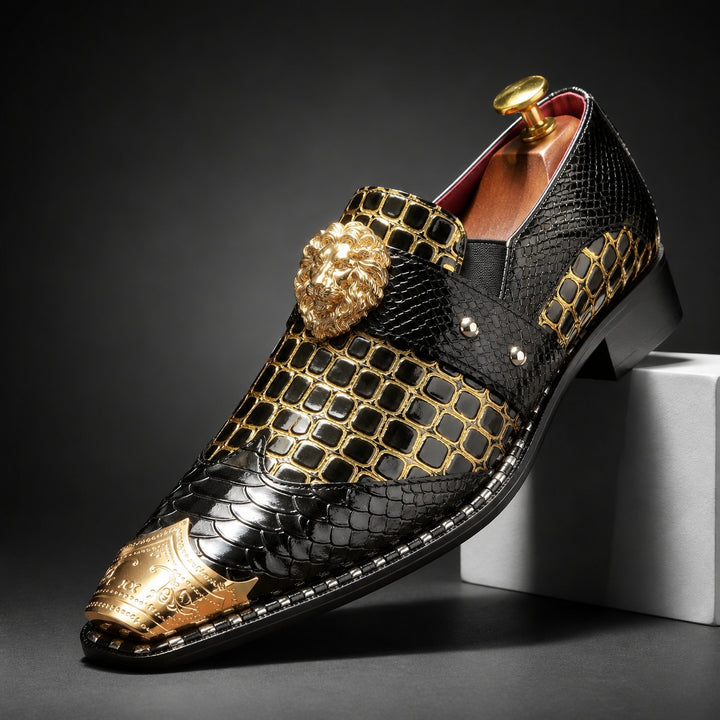 Criniera Lion-Crest Loafers — ce_angle_01