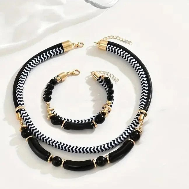 Boulevard Cord Necklace Set