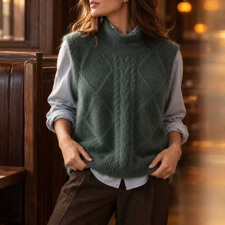 Lysandra Cable Knit Vest — ce_p4k7_01