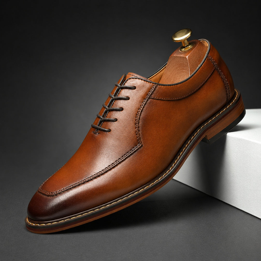 Palladio U-Tip Oxford Shoes — ce_angle_01