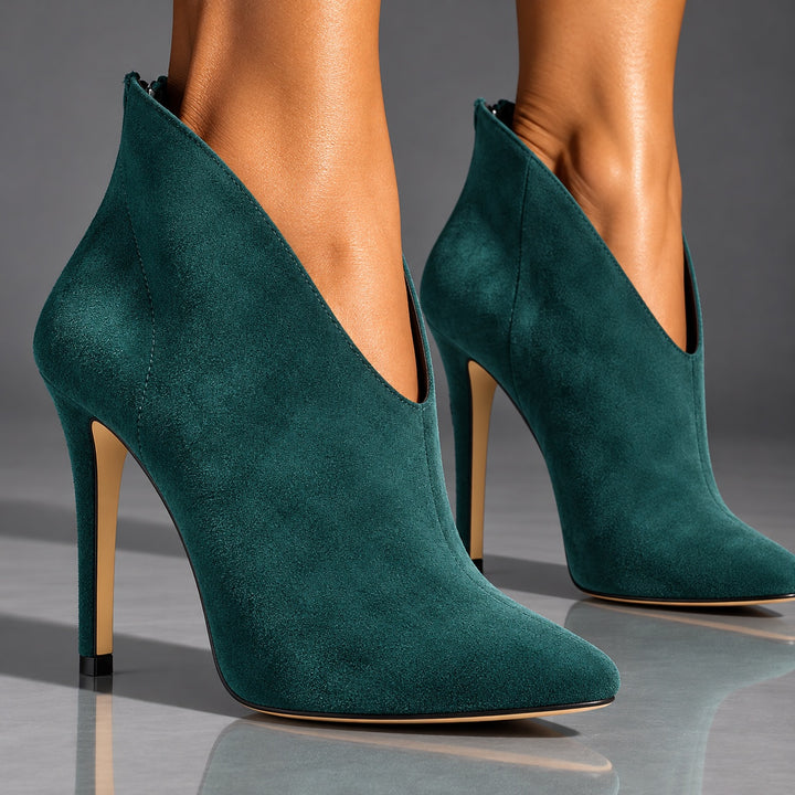Plunge Vamp Stiletto Boots — ce_brooklyn_s3_01
