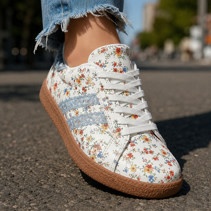 Prato Ditsy Floral Sneakers — ce_brooklyn_s2_01