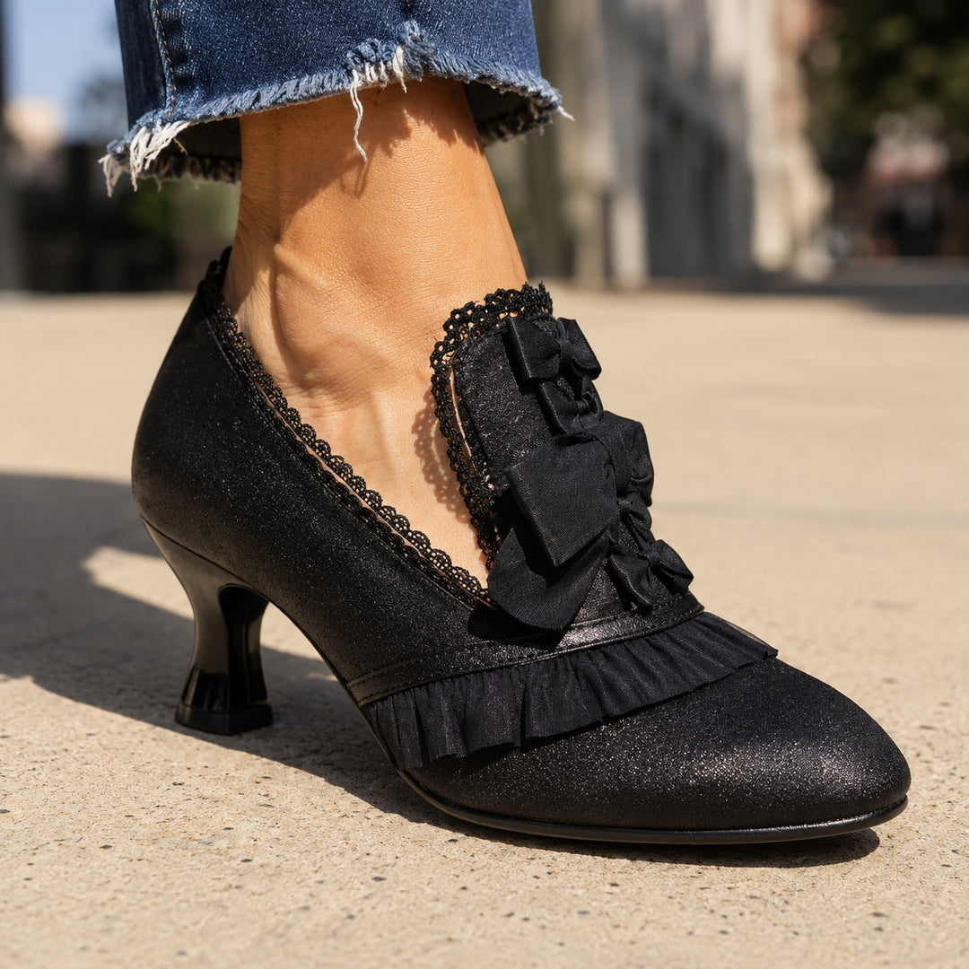 Ribbonet Bow Mary Janes — ce_brooklyn_s2_01