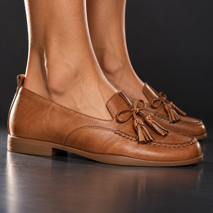 Tassella Bow Loafers — ce_brooklyn_s3_01