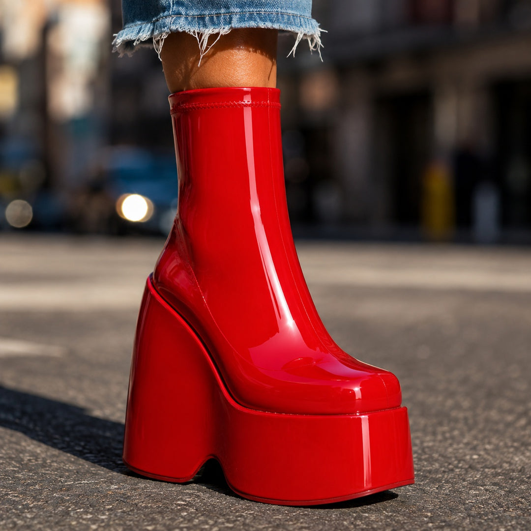 Vernice Platform Boots — ce_brooklyn_s2_01