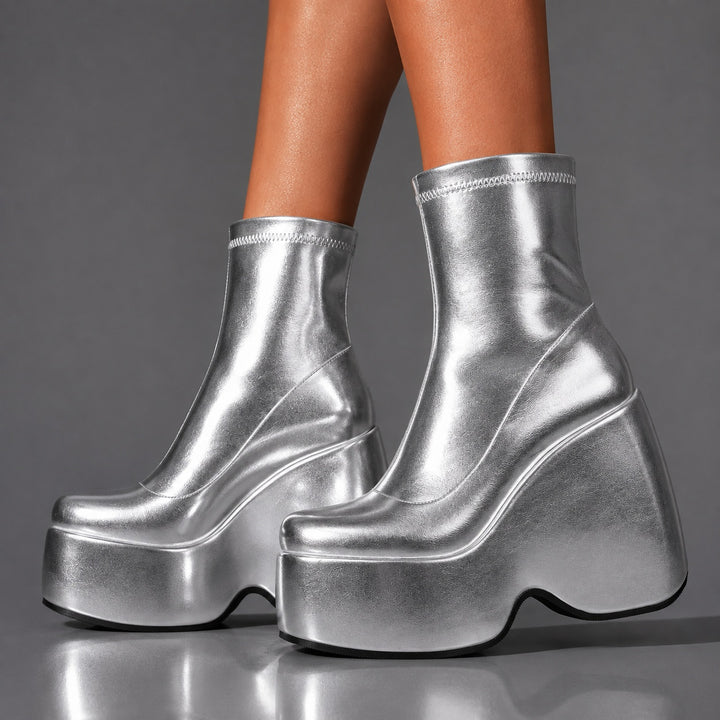 Vernice Platform Boots — ce_brooklyn_s3_01